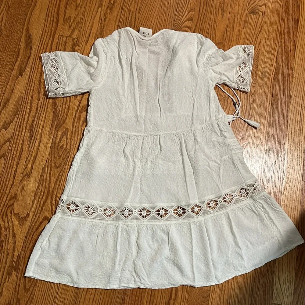 White Lace Trim Cover Up - Picture 6 of 6